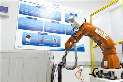 數(shù)字賦能，天津制造“智能接手” 當(dāng)數(shù)據(jù)說話、技術(shù)加碼、網(wǎng)絡(luò)賦能的乘法效應(yīng)